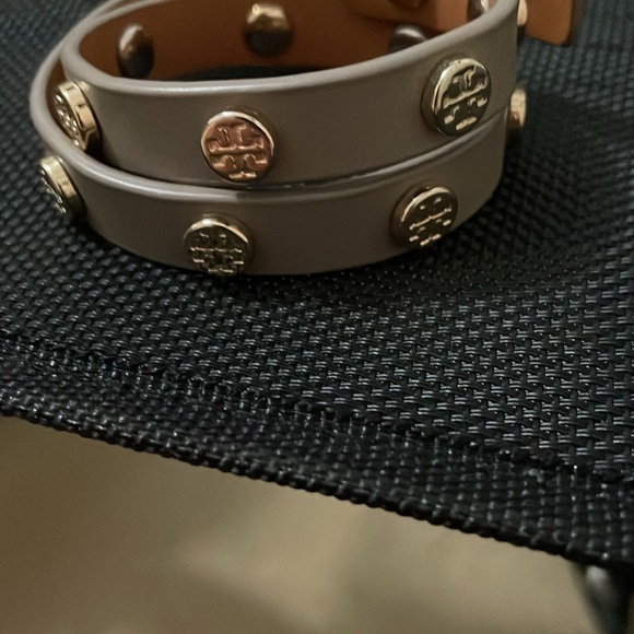 Authentic Tory Burch Leather Bracelet with Gold Accents - Picture 2 of 3
